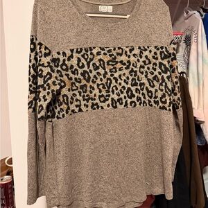 Women’s Long-Sleeve Leopard Panel Top - Taupe